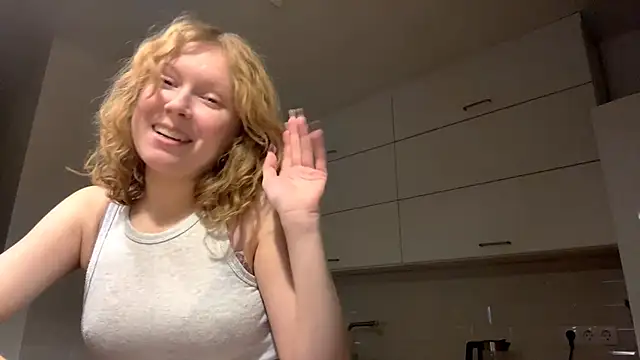 ElfriedaZwack's cam snapshot