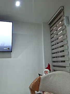 saritaa_8's cam snapshot