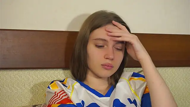 RoslynArcuo's cam snapshot