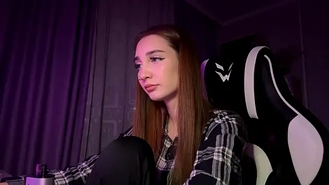 HollyPaw's cam snapshot