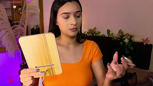 Hannah_williams1's cam snapshot