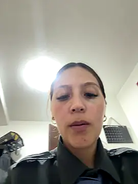 Emily-7_ live sex cam