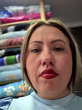 VIOLETA-25_'s cam snapshot