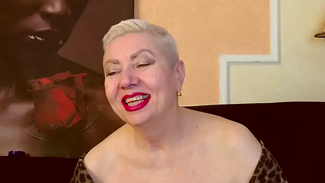 LadyPosh's cam snapshot