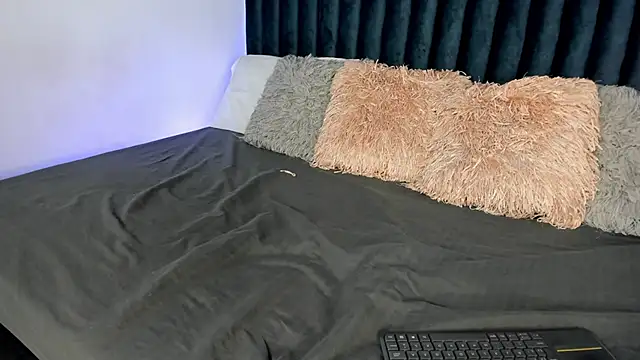 SilvanaCortes's cam snapshot