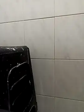 BigRastaFire live sex cam