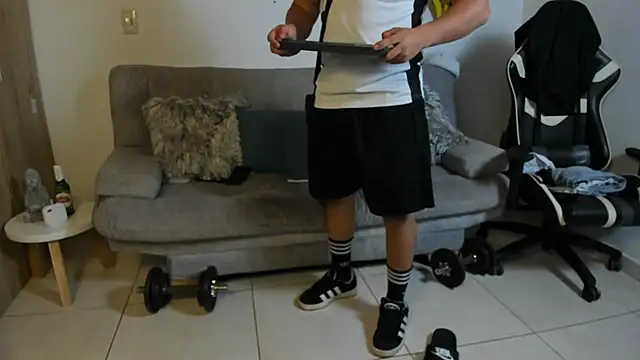 julian_wallace live sex cam