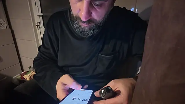 TARKAN1 live sex cam