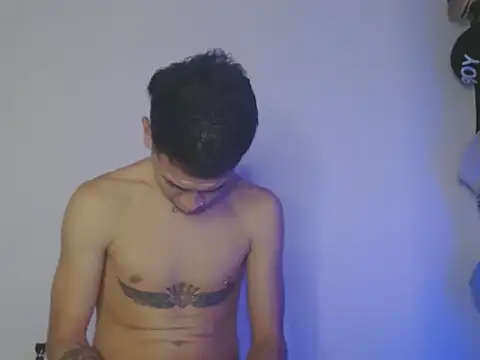 MarceloMilk live sex cam