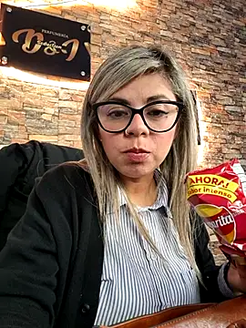 _Cata-Office1's cam snapshot