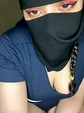 Qamar_arabiya's cam snapshot