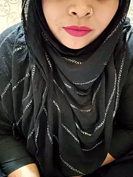 Indian-Nazia live sex cam