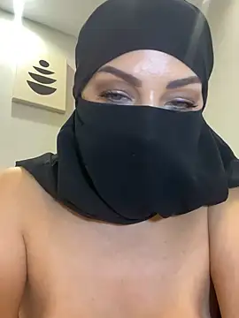 Amberonee31 live sex cam