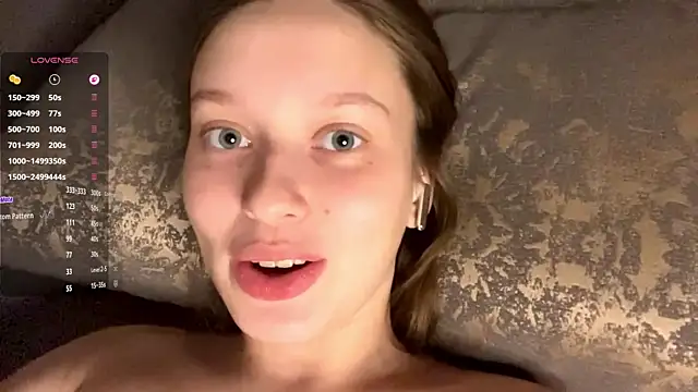 CharlynDini live sex cam