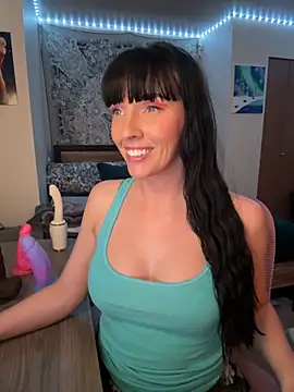 MaciiMayy's cam snapshot