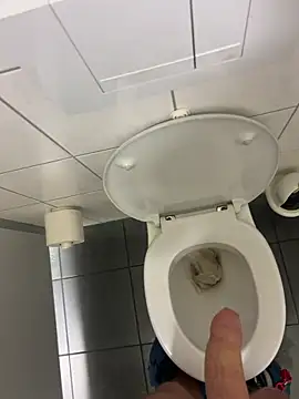 lukasDickpic12 live sex cam