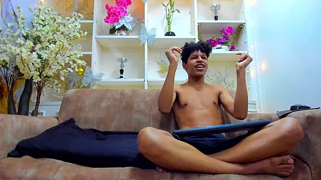 BvlgarVoyss live sex cam