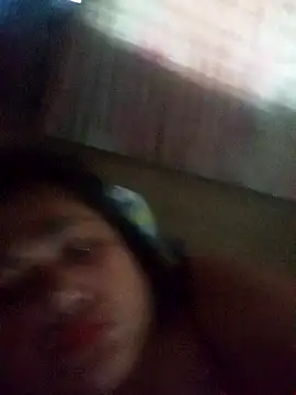 slutty_pinay12's cam snapshot