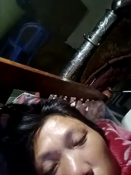 bella-la's cam snapshot