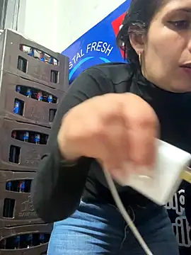 Alysson--'s cam snapshot