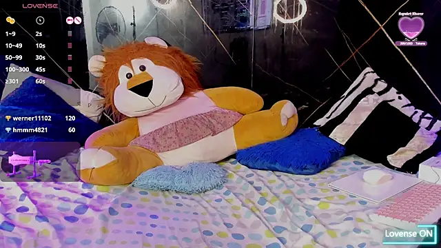 Alaia_Gutierrez's cam snapshot