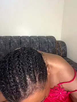 milky_mom's cam snapshot