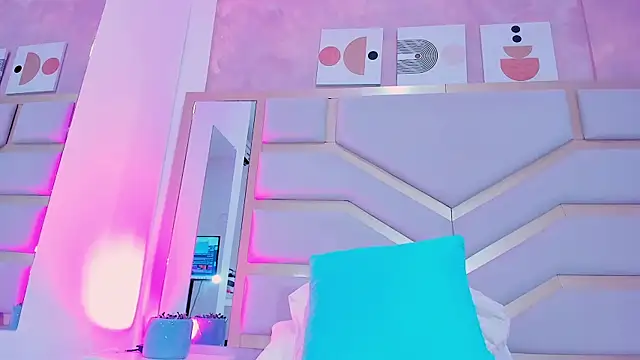 SashaMorelli's cam snapshot