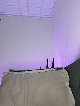 __VioletaHeaven__'s cam snapshot