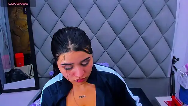 venusowen_'s cam snapshot