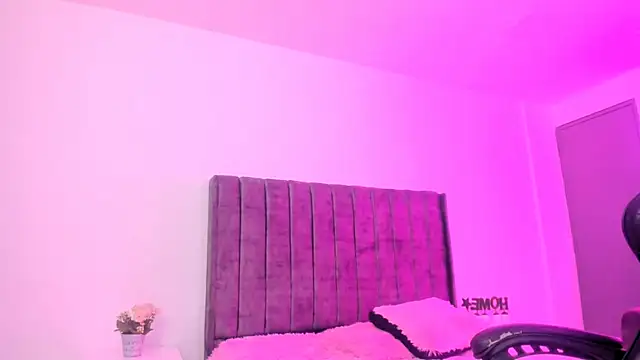 xiomara__cortes's cam snapshot