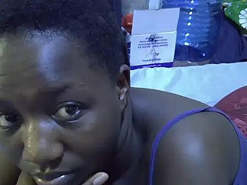 Adaline-Paris's cam snapshot