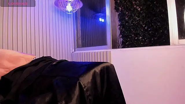 MissMahala_'s cam snapshot