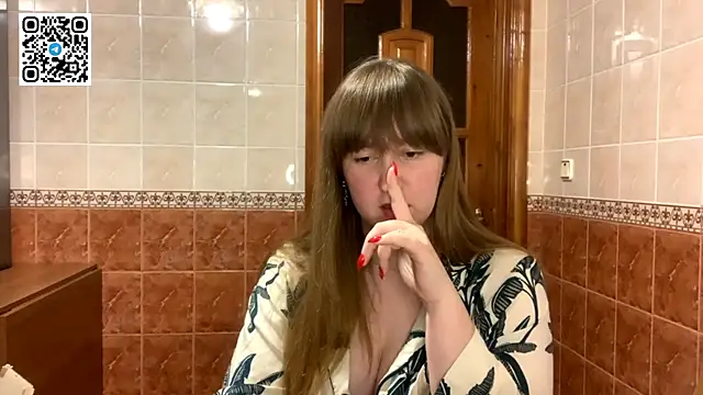 MaroonMoon_'s cam snapshot