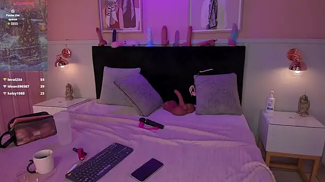 chloe_watson_'s cam snapshot