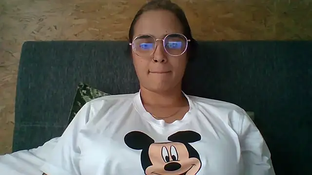 trianabell's cam snapshot