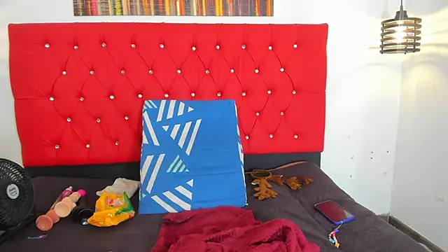 carolinacrus01's cam snapshot