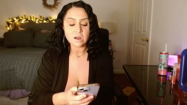 AlyssiaAmoreXO's cam snapshot