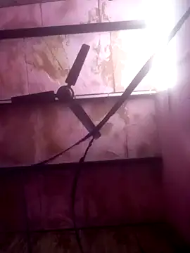 TINASONI's cam snapshot