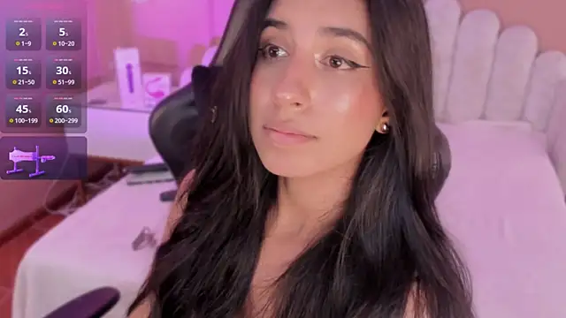 zia_cooper's cam snapshot