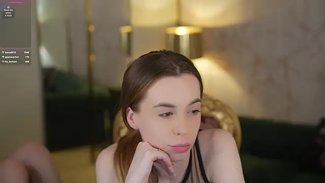 Ella_054 live sex cam