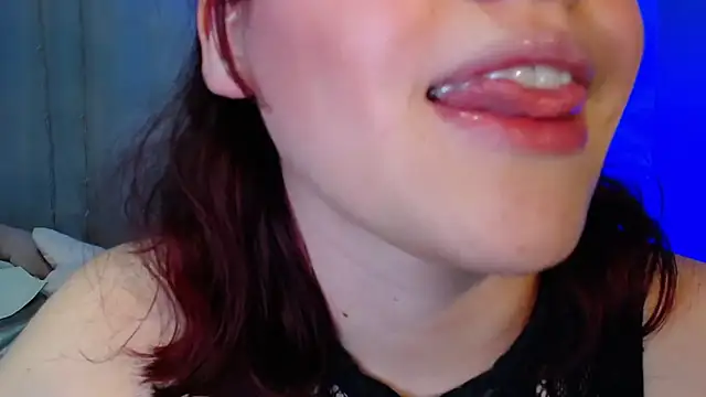 Lulugh_'s cam snapshot