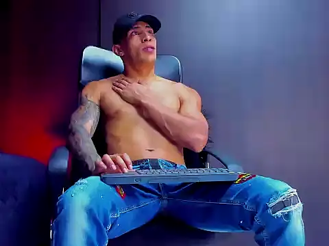 adrian_ray live sex cam