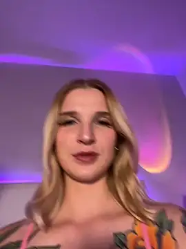 Sophia_Sapphire live sex cam