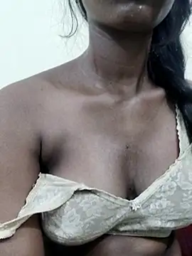 Simran_0011's cam snapshot