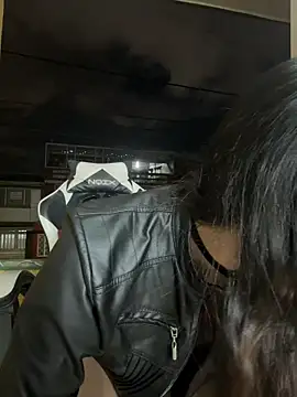 Mia_fiire live sex cam