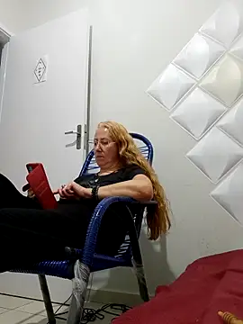 MILEIDE980 live sex cam