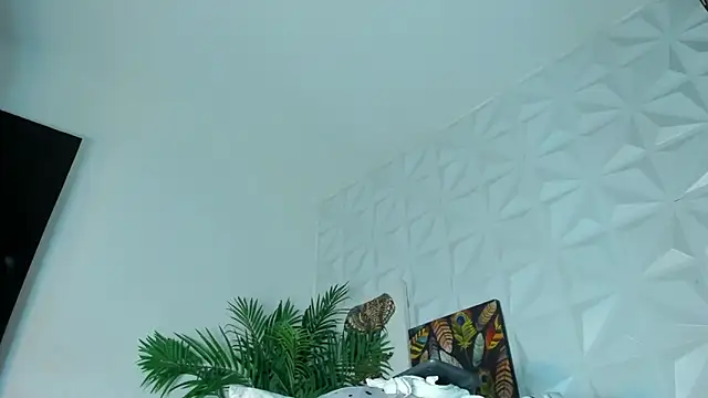 Hellen_Sky's cam snapshot