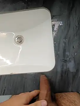 KeepCummingForYou73 live sex cam