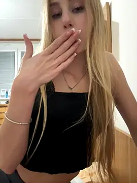 JudithCarly's cam snapshot