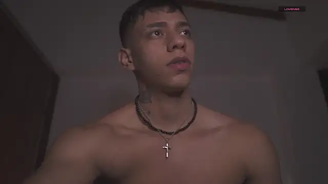 Josep_Davies live sex cam